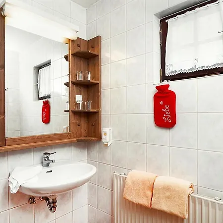 Daire Holiday Village Naturel Hoteldorf Schonleitn Latschach Ob Dem Faaker See - Okt02506-dyc Oberaichwald (Carinthia)